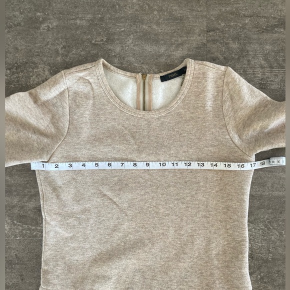 THML Long Sleeve Sweater- Size XS - Picture 5 of 10